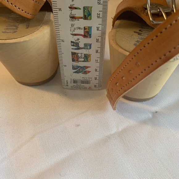 Leather clogs - Picture 2 of 5